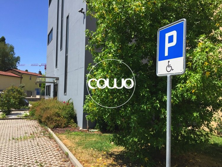 Affitto ufficio con parcheggio a Mendrisio